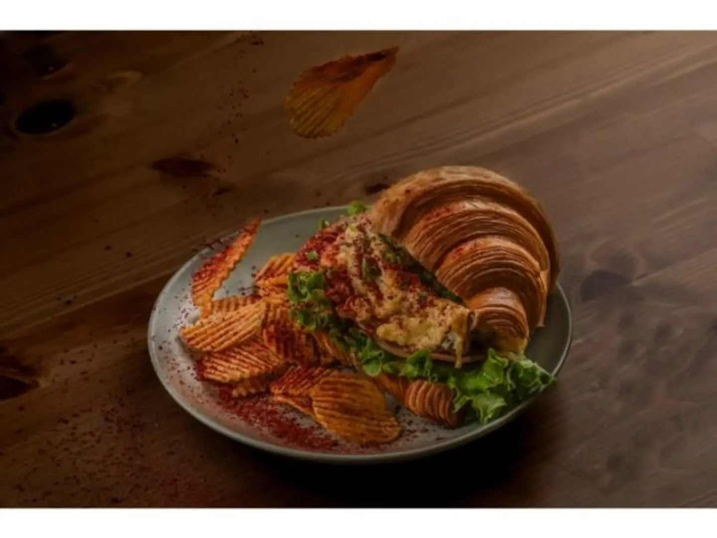 Scramble Croissant