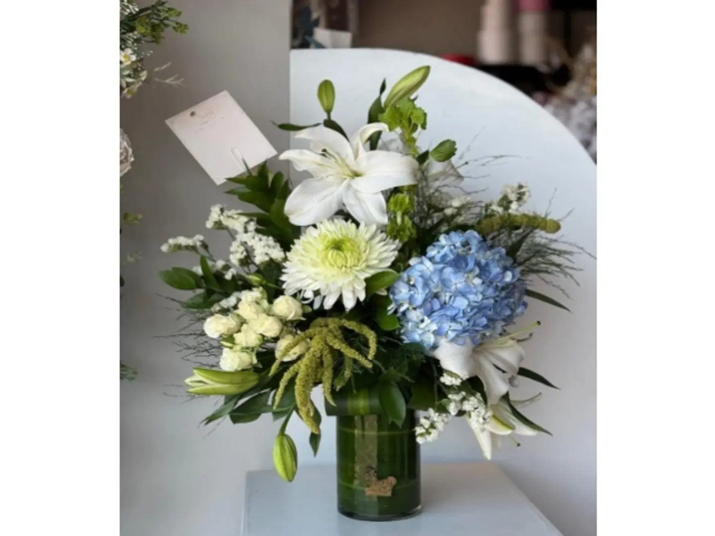 فازة الهيدرنجا الزرقاء