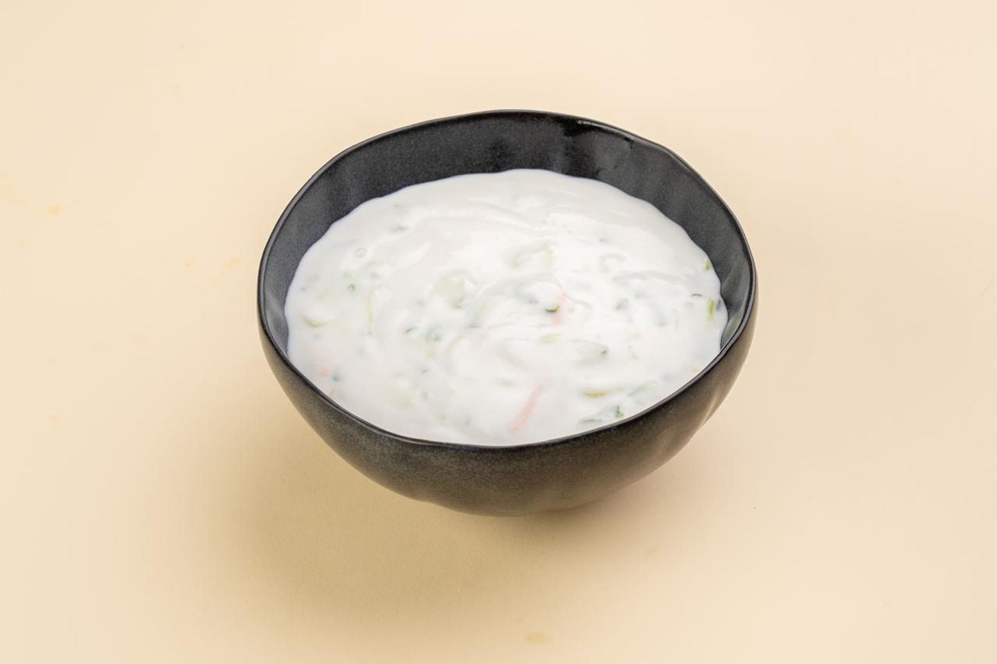 سلطة لبن