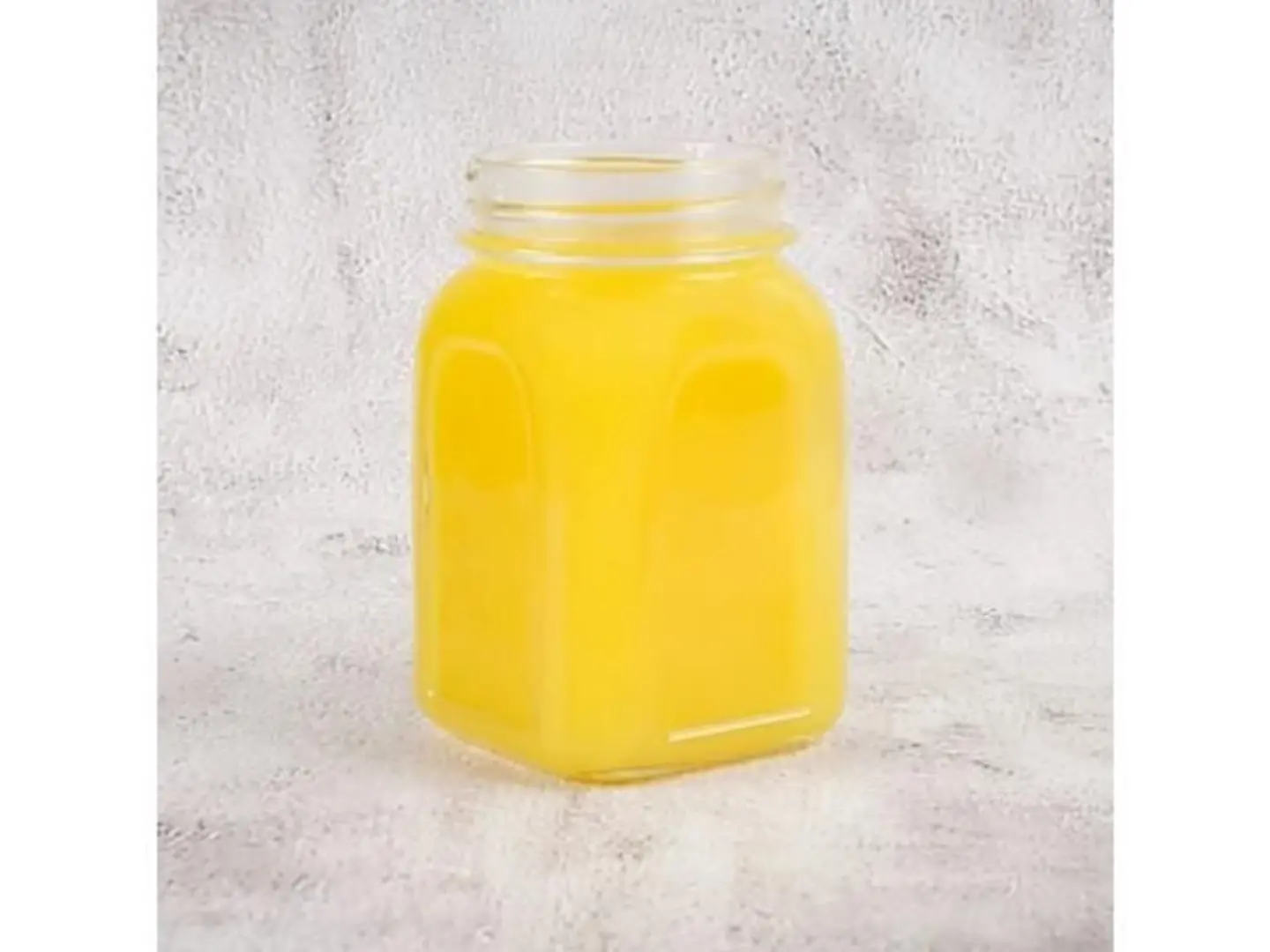 عصير البرتقال الطازج