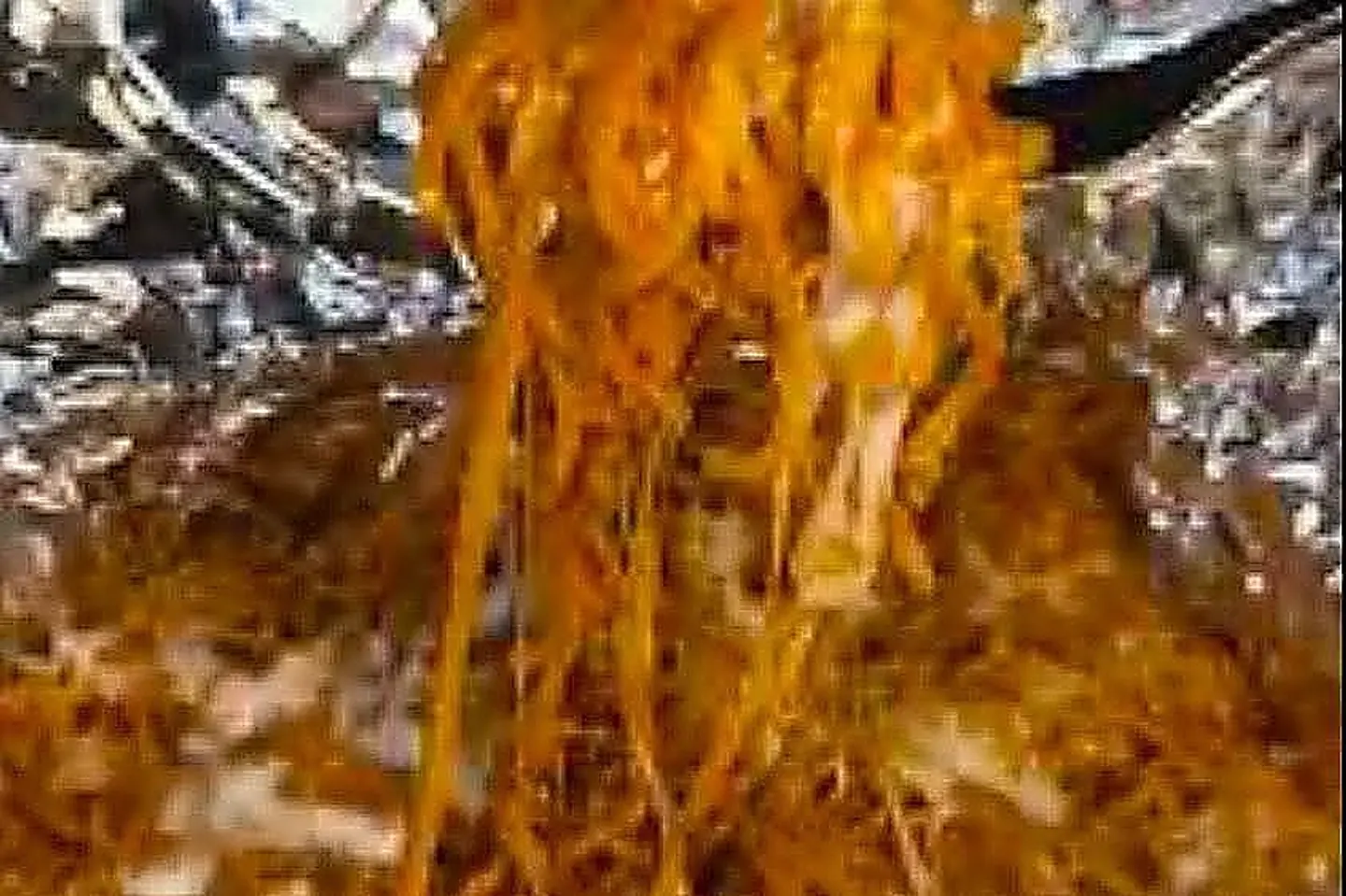 اندومي مكشنه بالقصدير