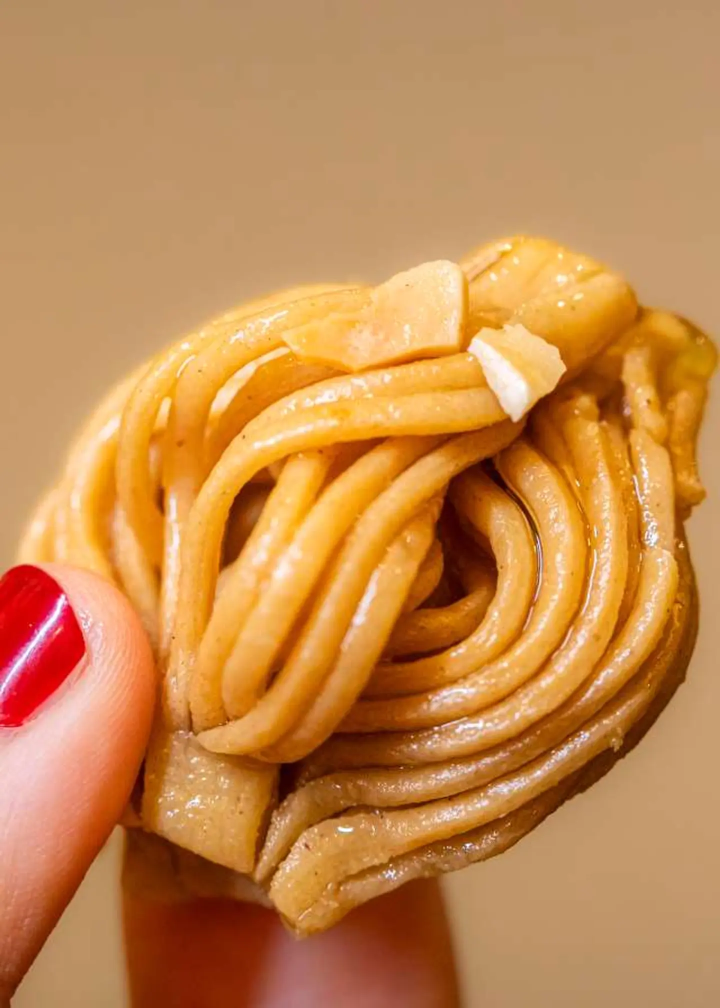 قضمات العسل