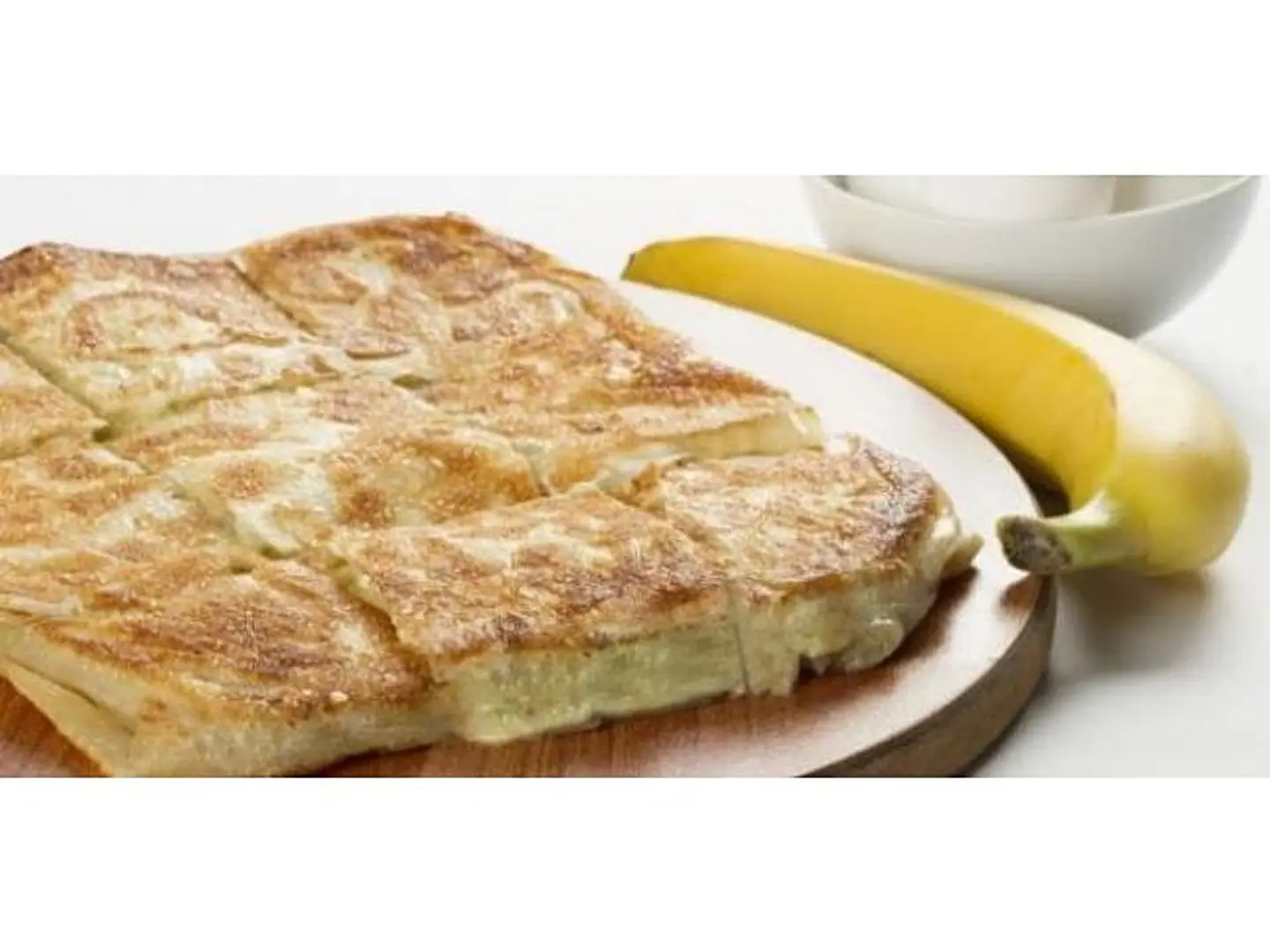 مطبق حلو بالقشطة و الجبنة