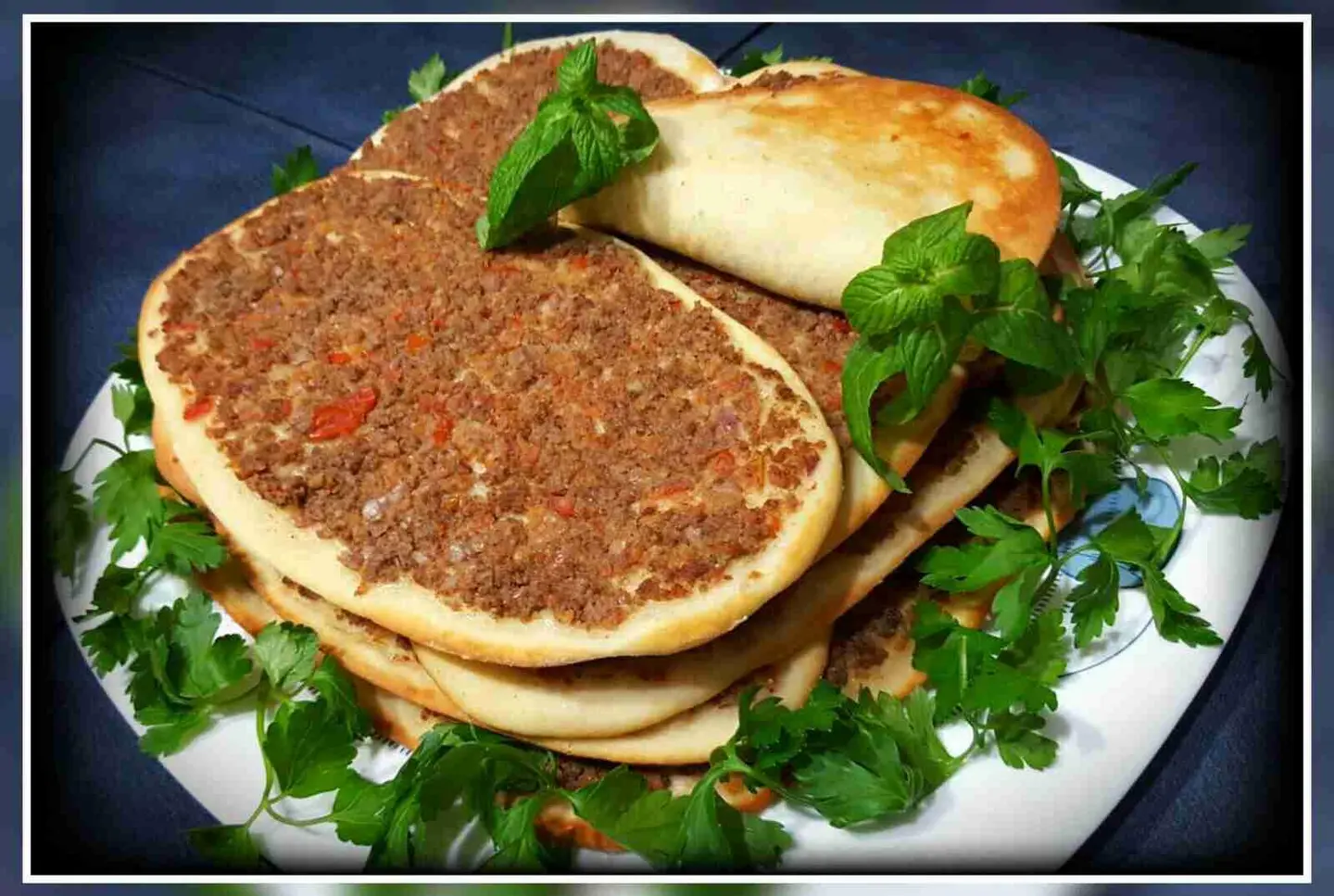 1 Kg Meat Safiha With Tomato