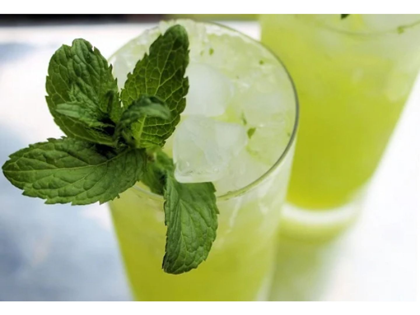 Lemon With Mint