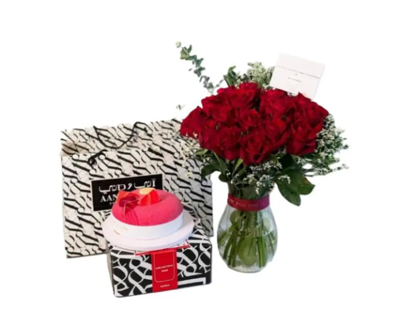 كيك اني وداني ورد إذا كان الحب كلمات لانتهت الأحبار، ولم تكف لكتابة ما أشعر به اتجاهك، ولكن الحب هو الأرواح التي تلتقي فتتمسك ببعضها، ويكون بينها رباط قوي