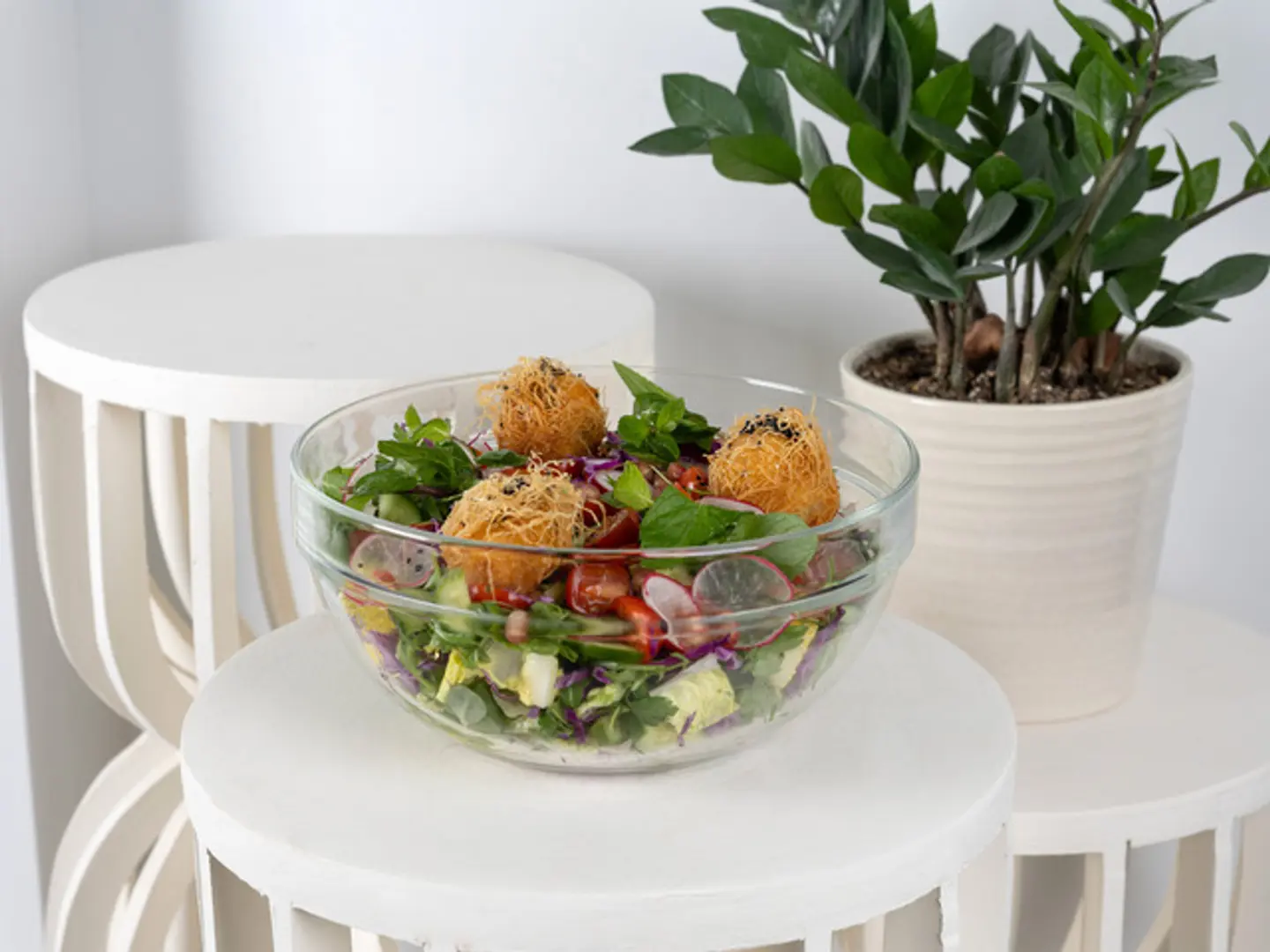Fattoush With Cheese Ball & Kounafa Bowl