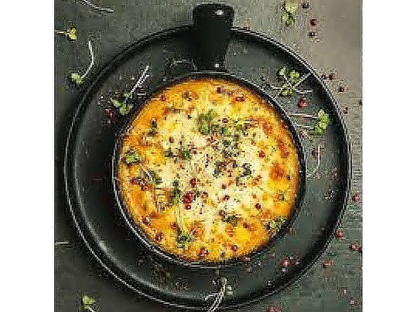 Eggs With Cheese And Hot Dog