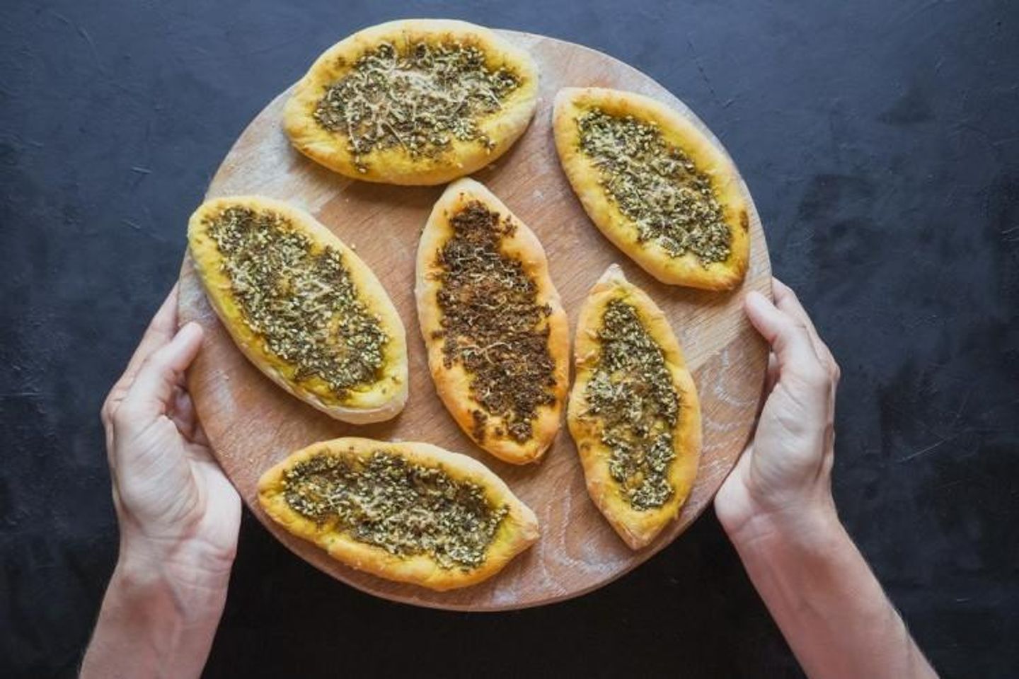 فطيرة زعتر بالجبن