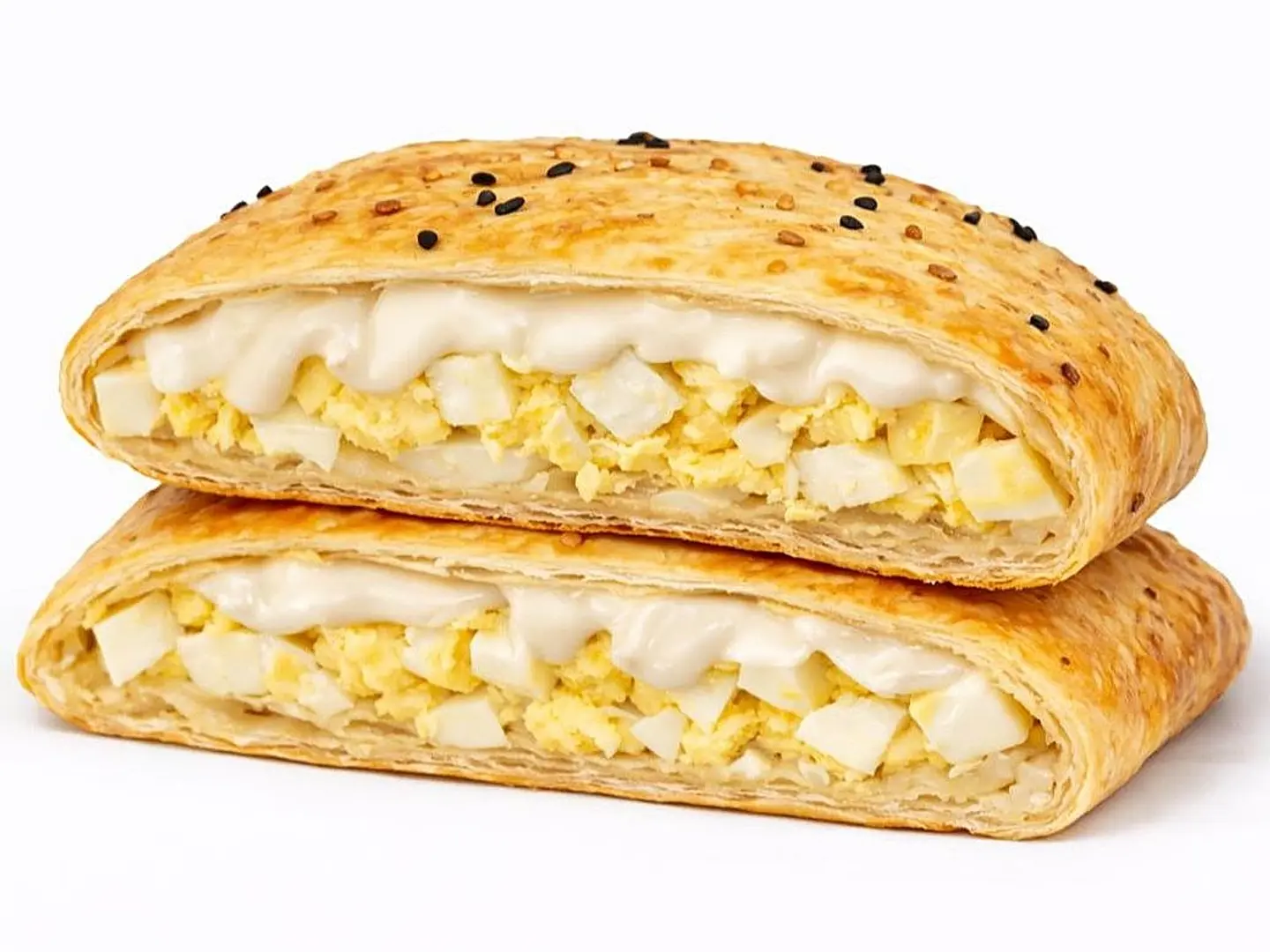 بيض مسلوق وجبن سايل