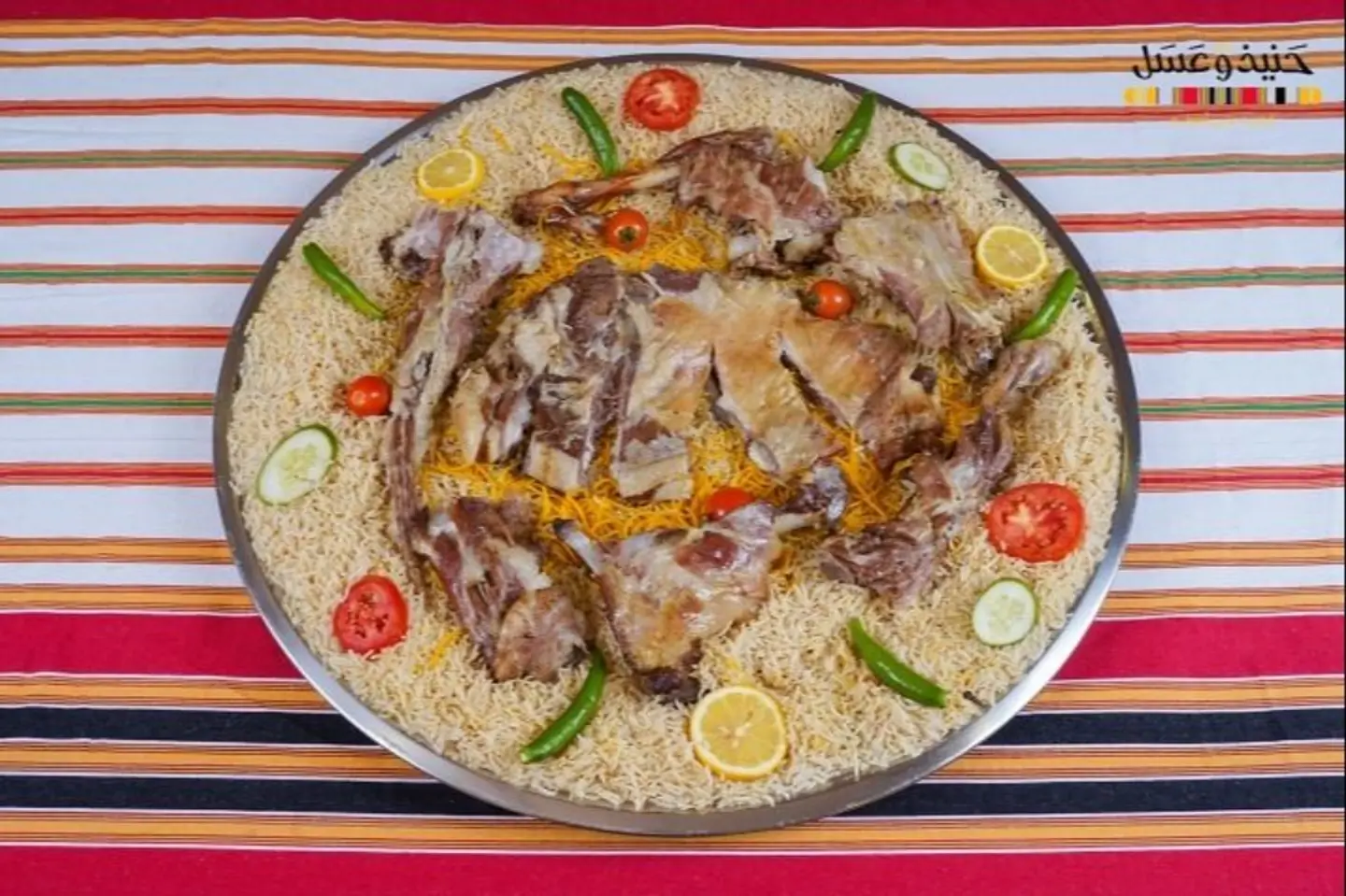 نص تيس حنيذ
