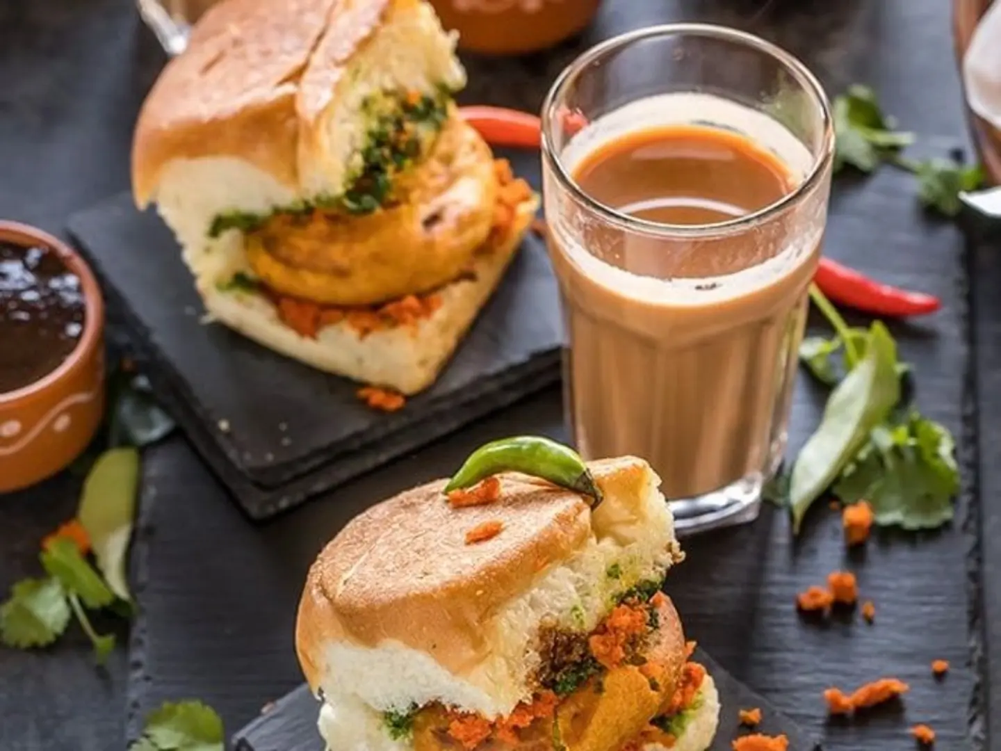 شاي بومباي فادا باف