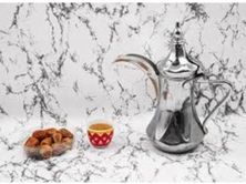 قهوة سعودية دله مع تمر