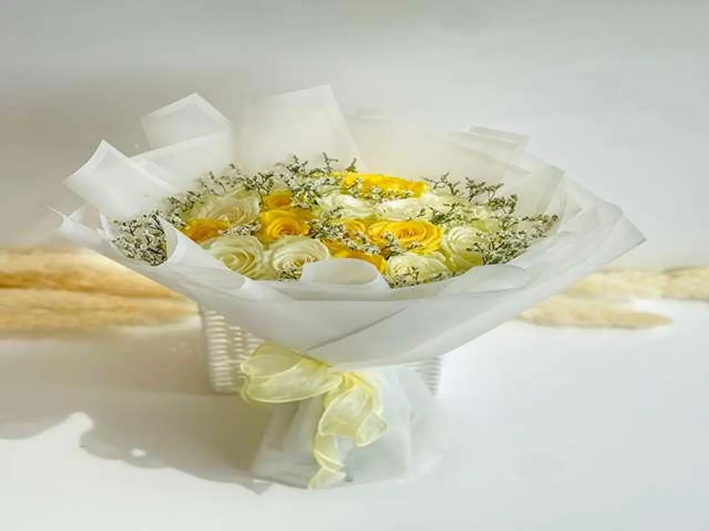 اي في زيرو ناينتين