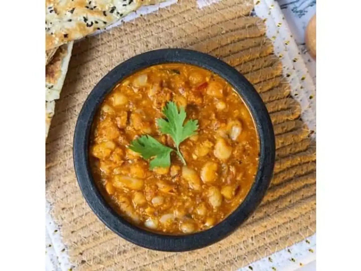 فصوليا سادة