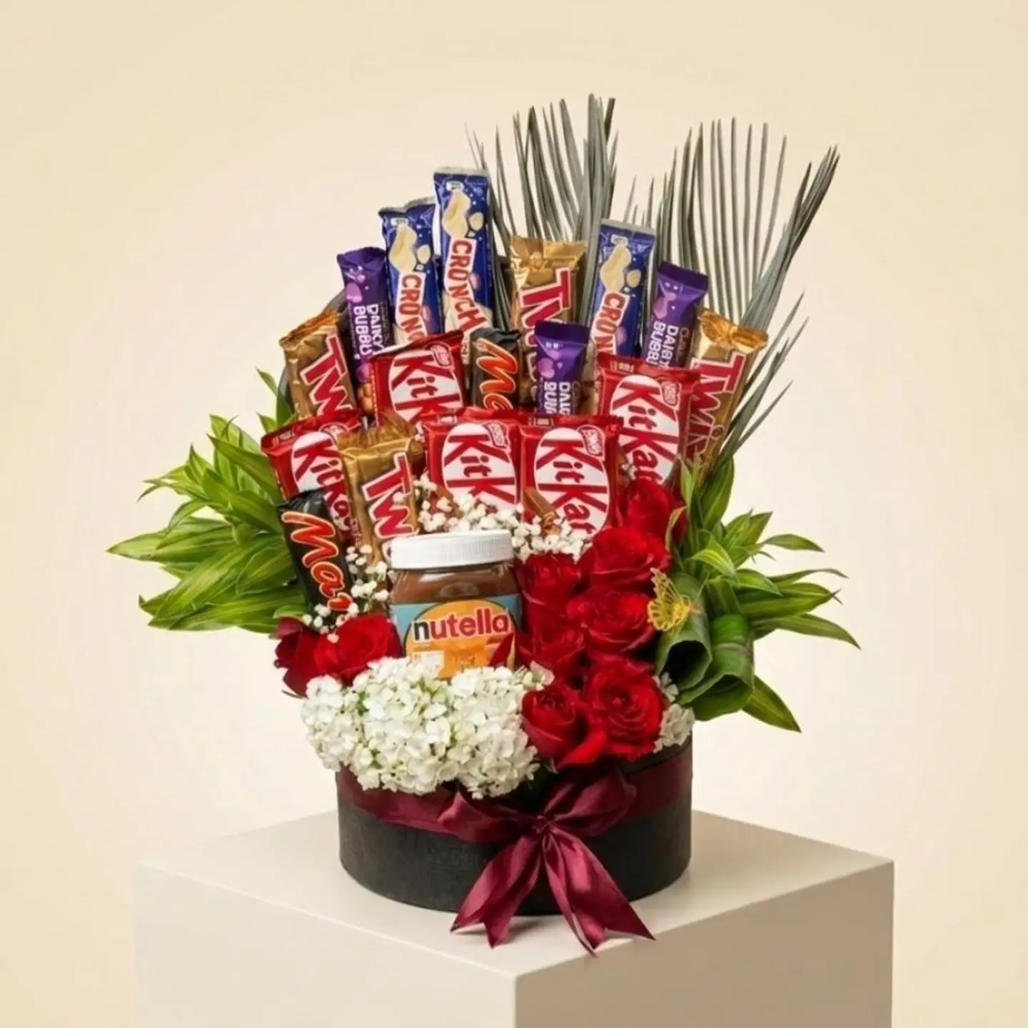 Rose Box And Cheerful Items 5