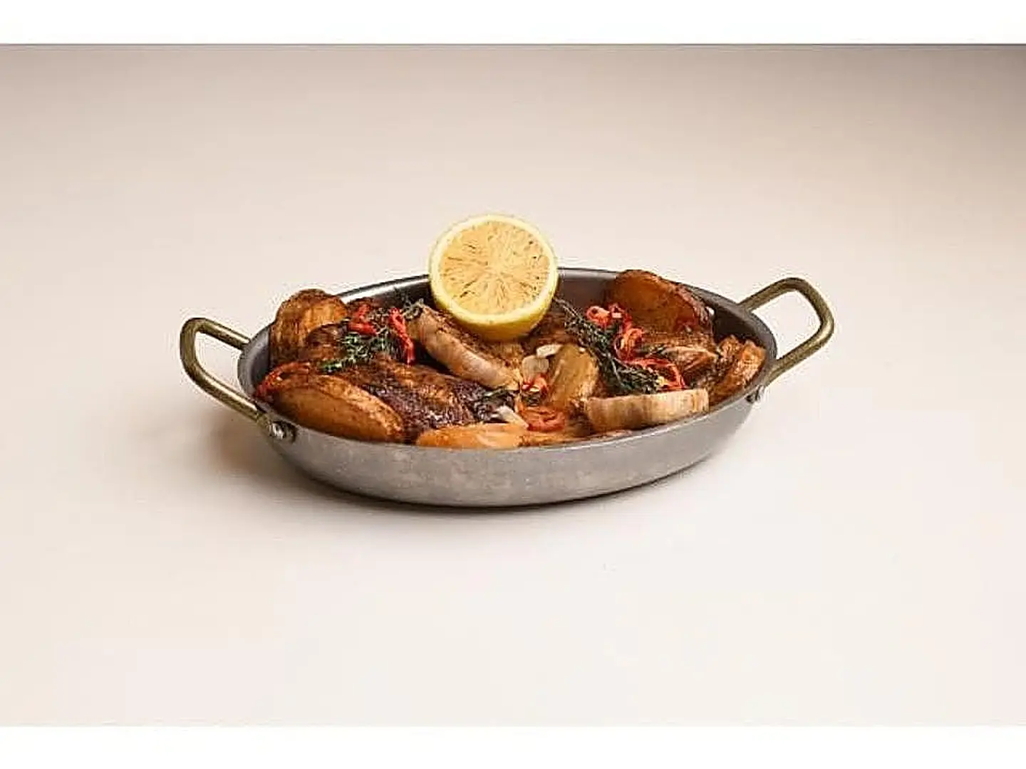 دجاج وبطاطس