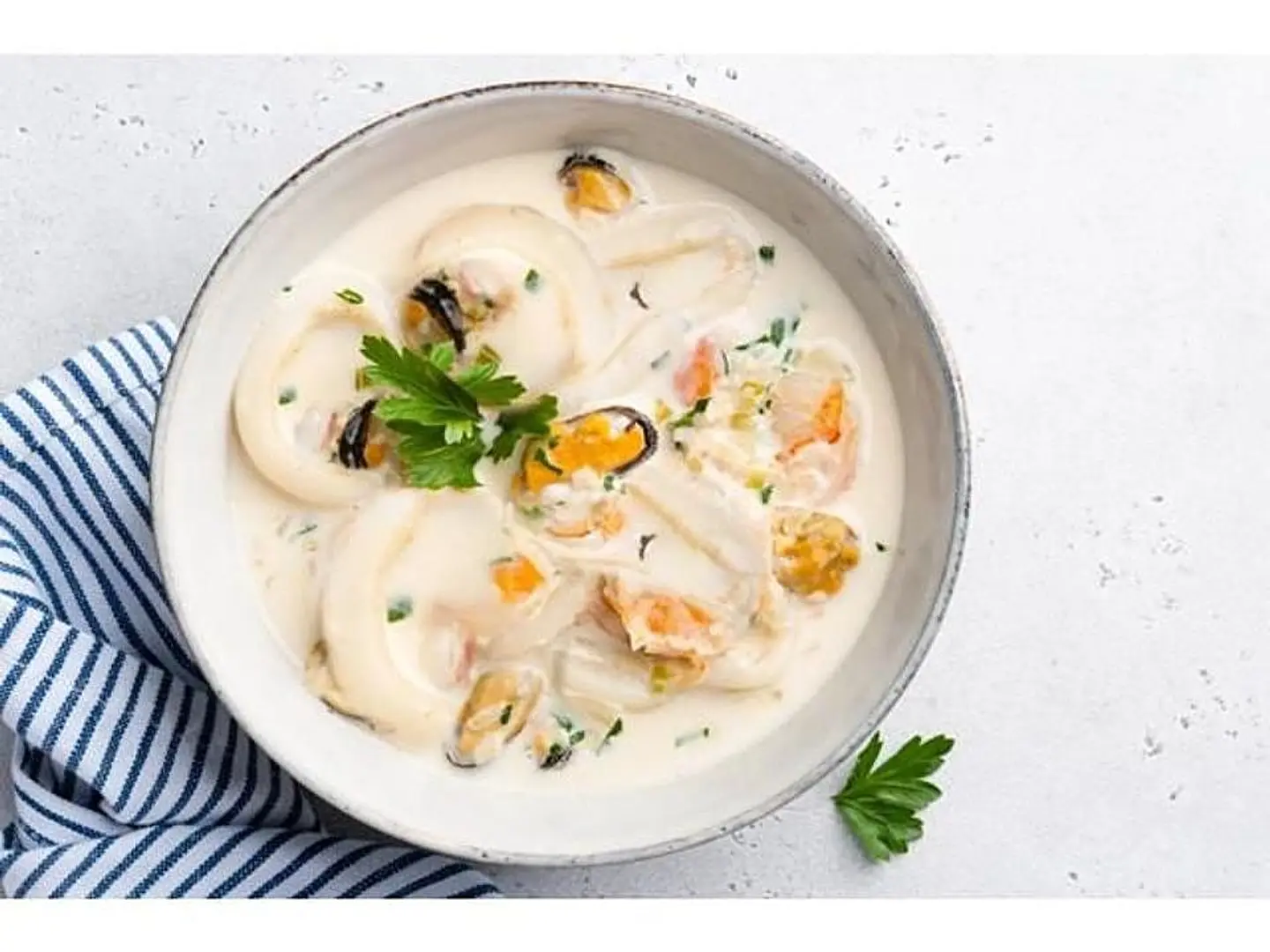 طاجن سبيط صوص أبيض و أرز