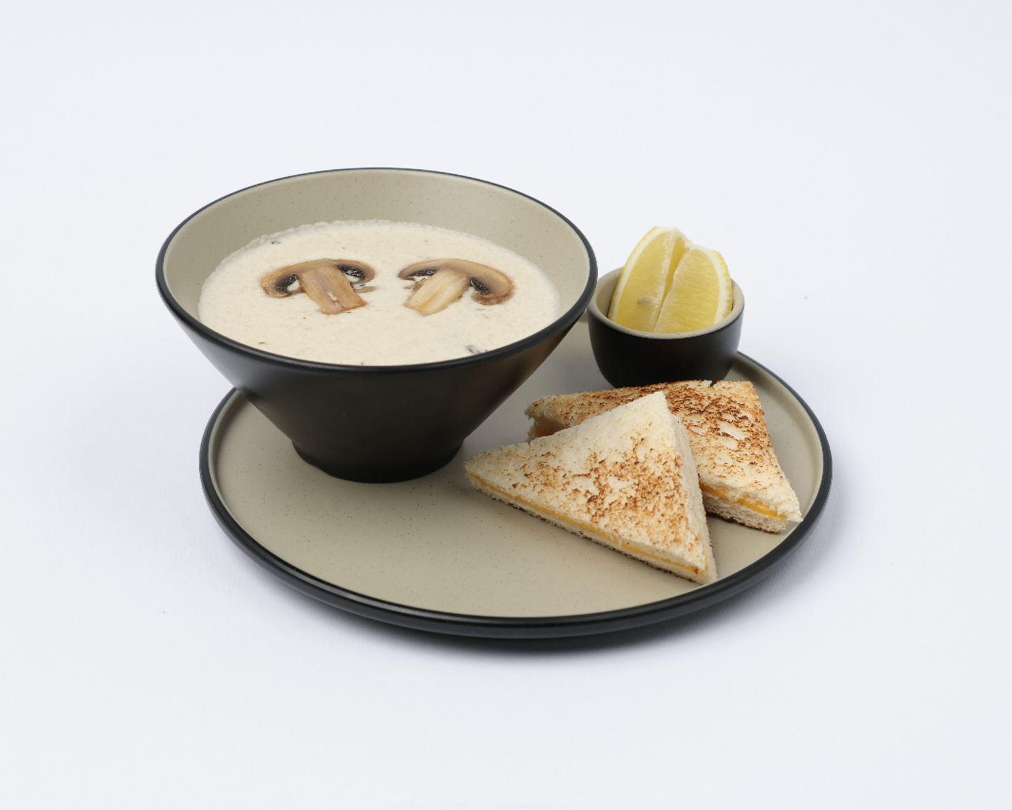شوربة الفطر