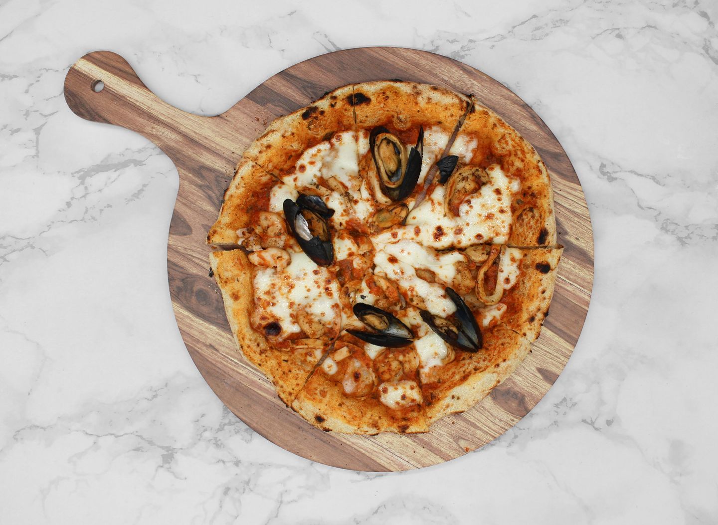 Seafood Pizza