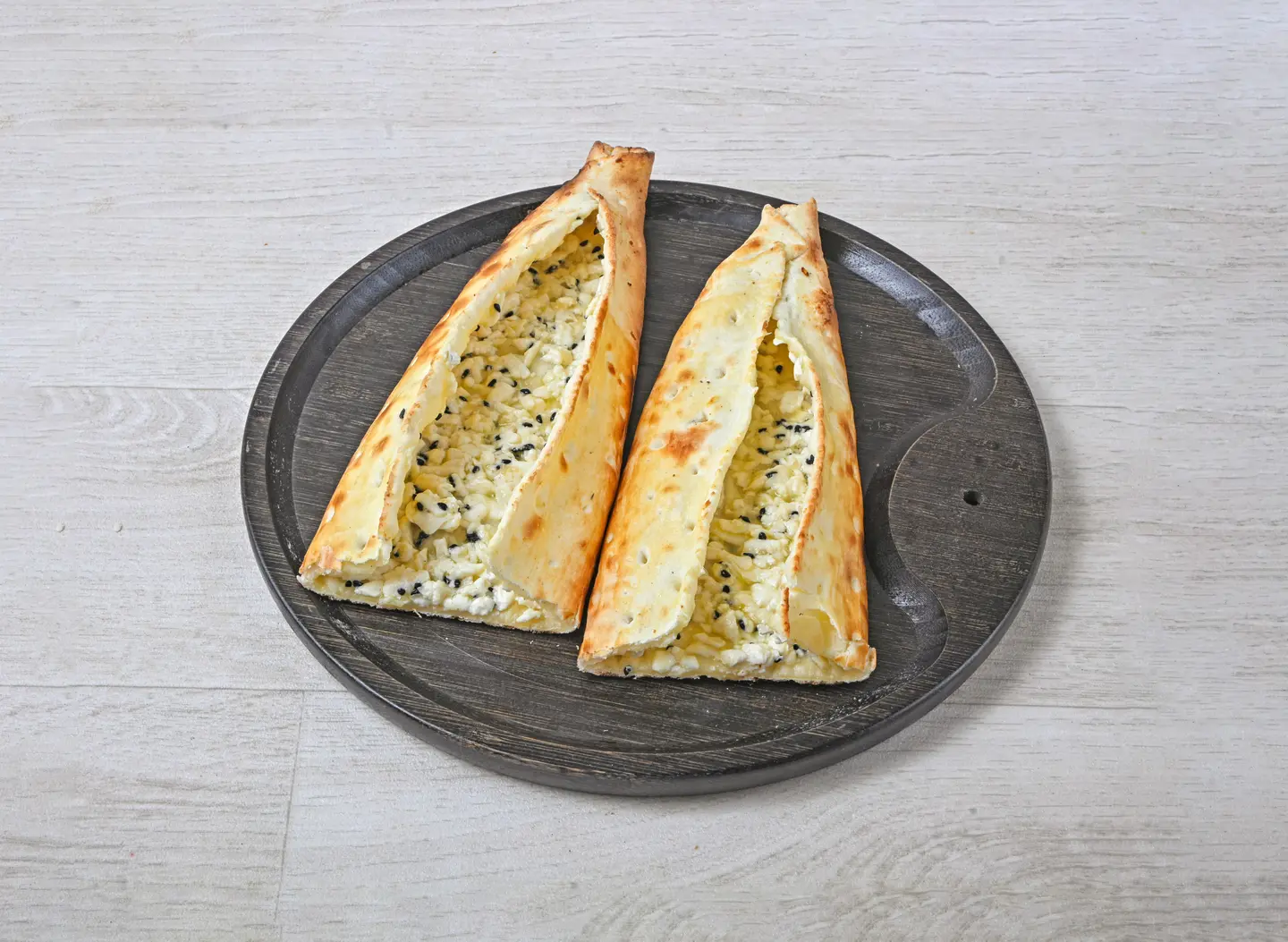 جبنة عكاوي