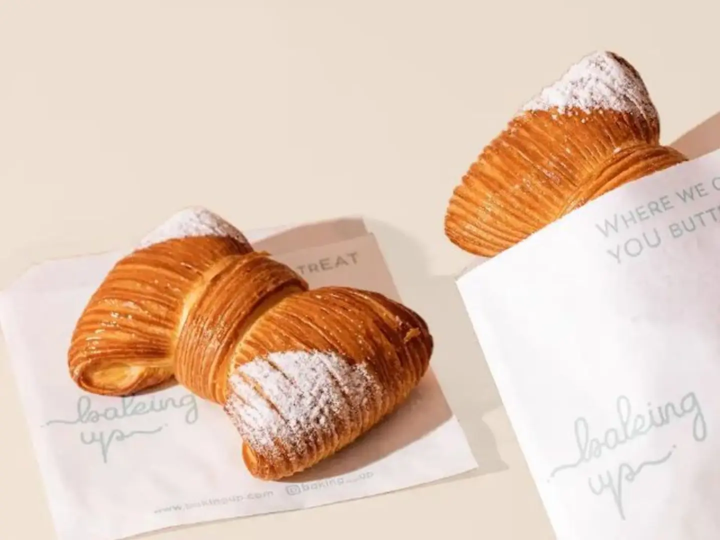 Bow Tie Croissant