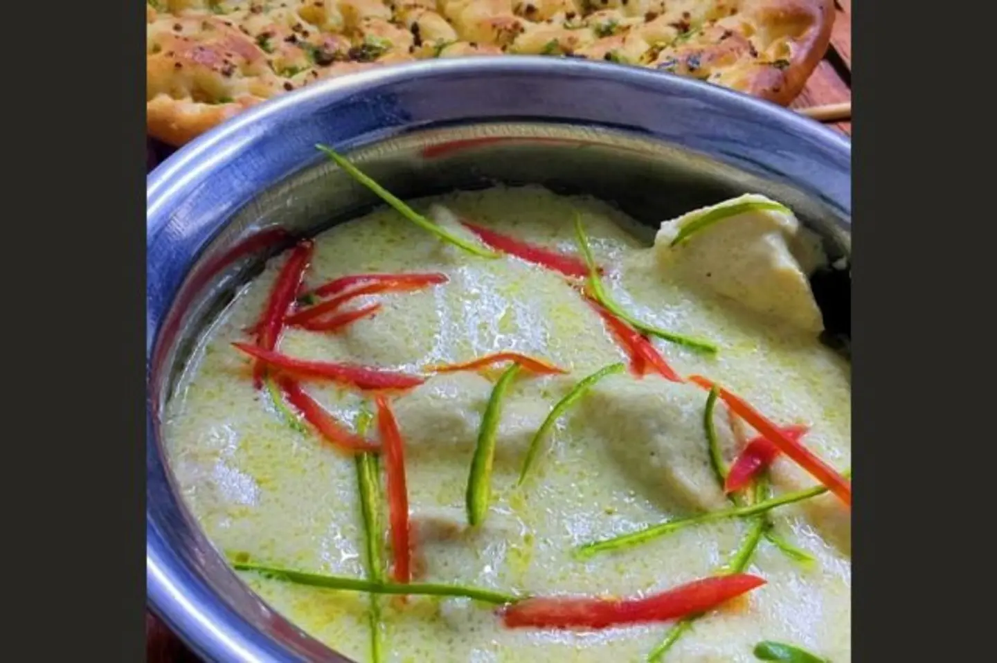 دجاج مغلائي