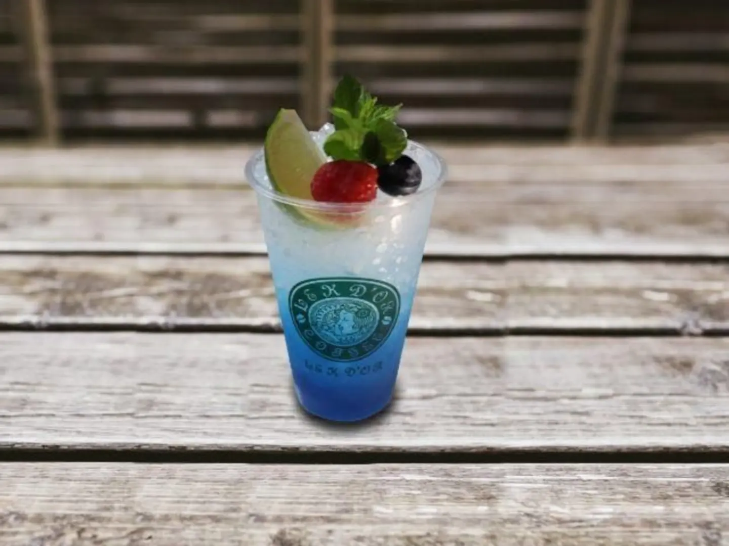 عصير البحيرة الزرقاء