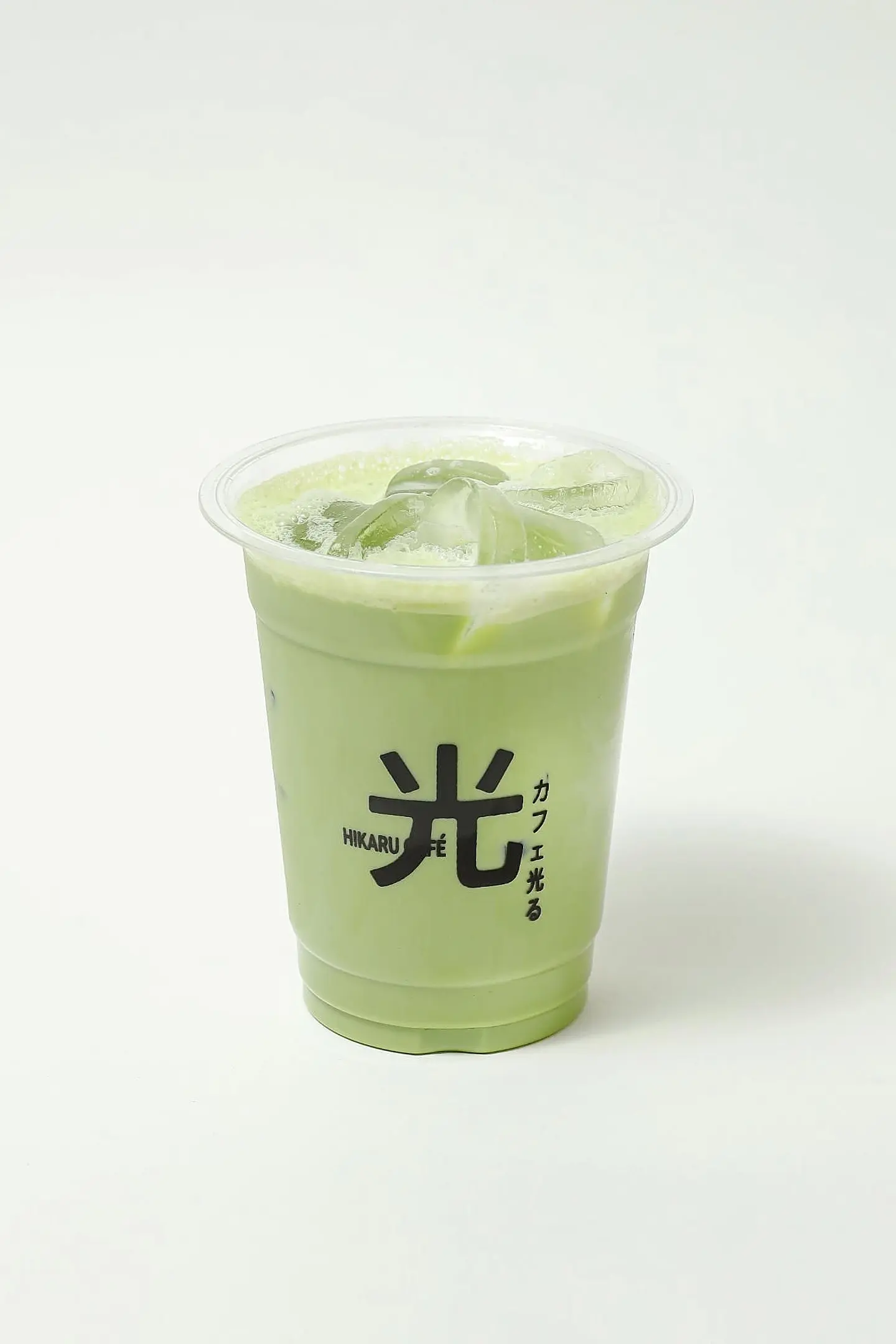 ماتشا حليب جوز الهند