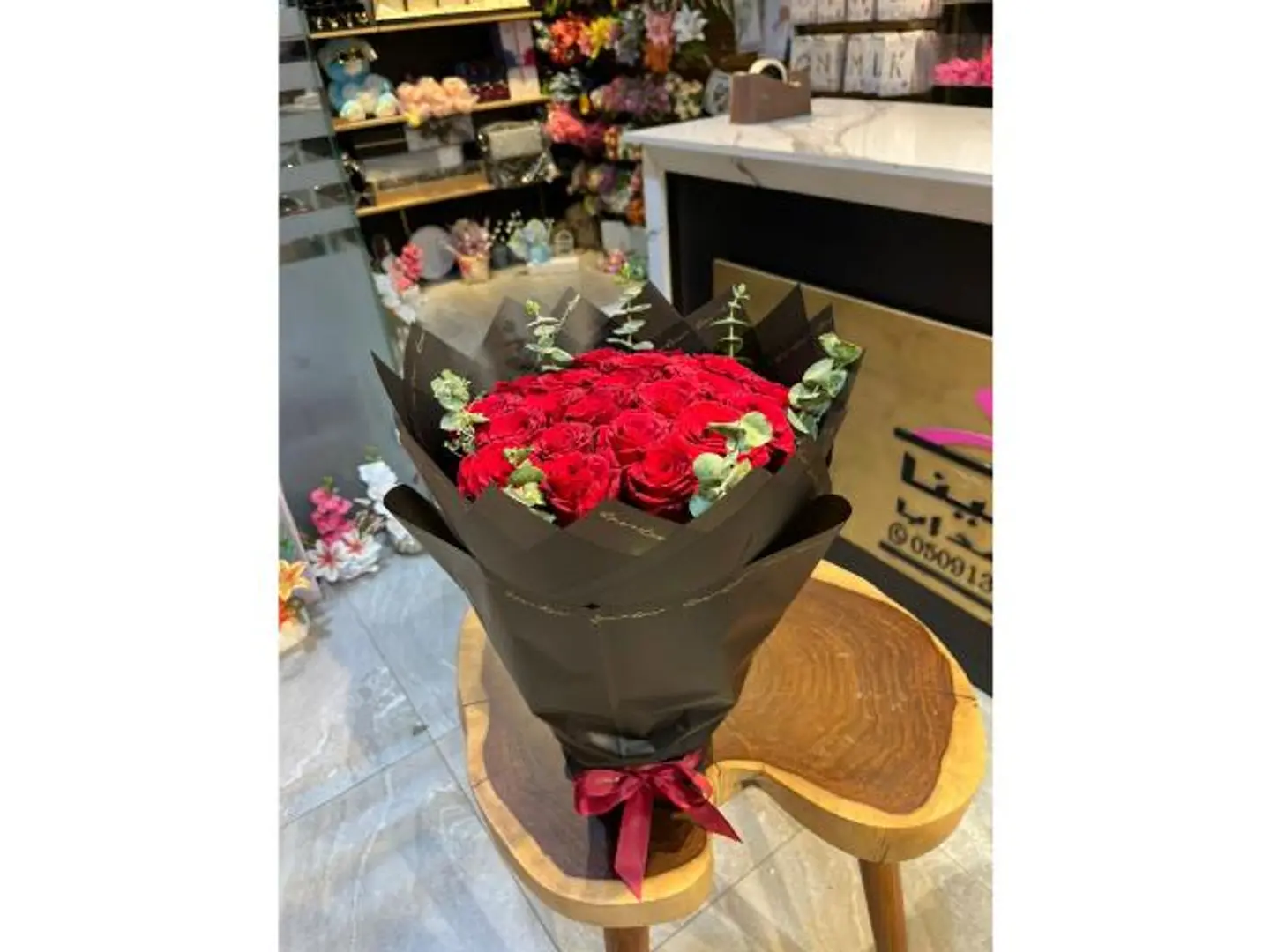 بوكيه ورد احمر ٢٠