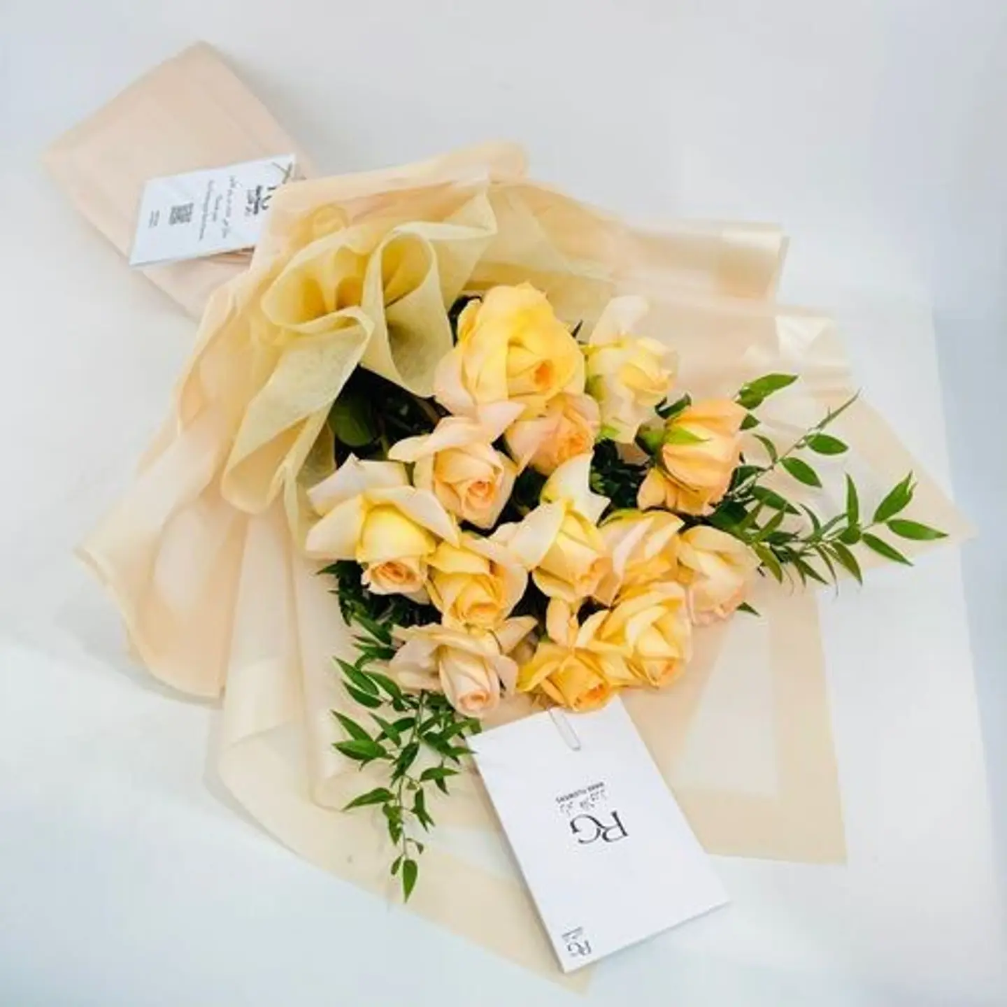 باقة زهور 10002