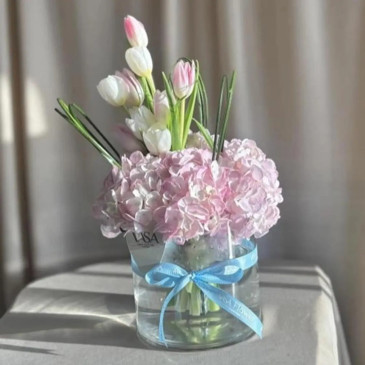 سيمفونية الورد الأبيض