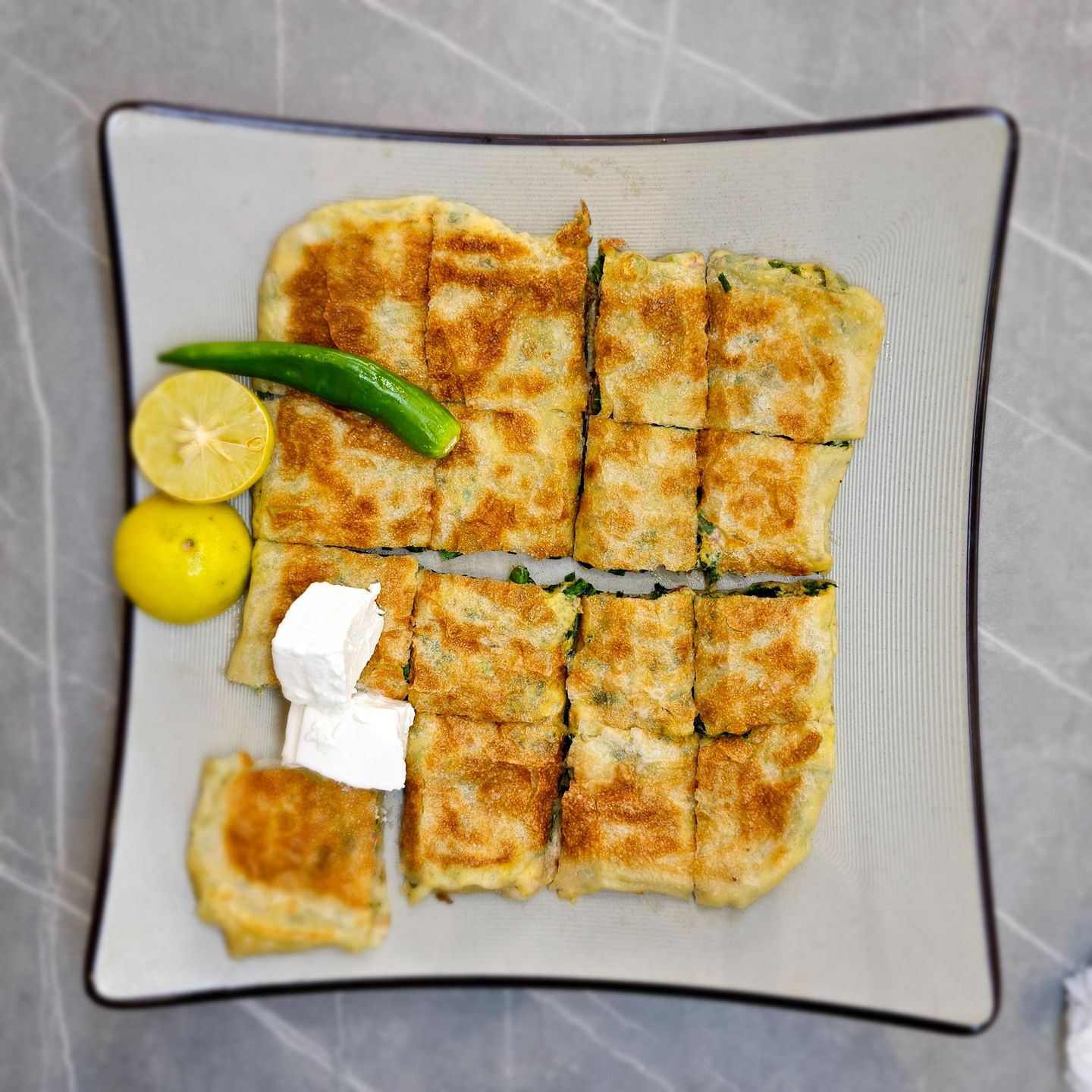 مطبق جبنة مالح