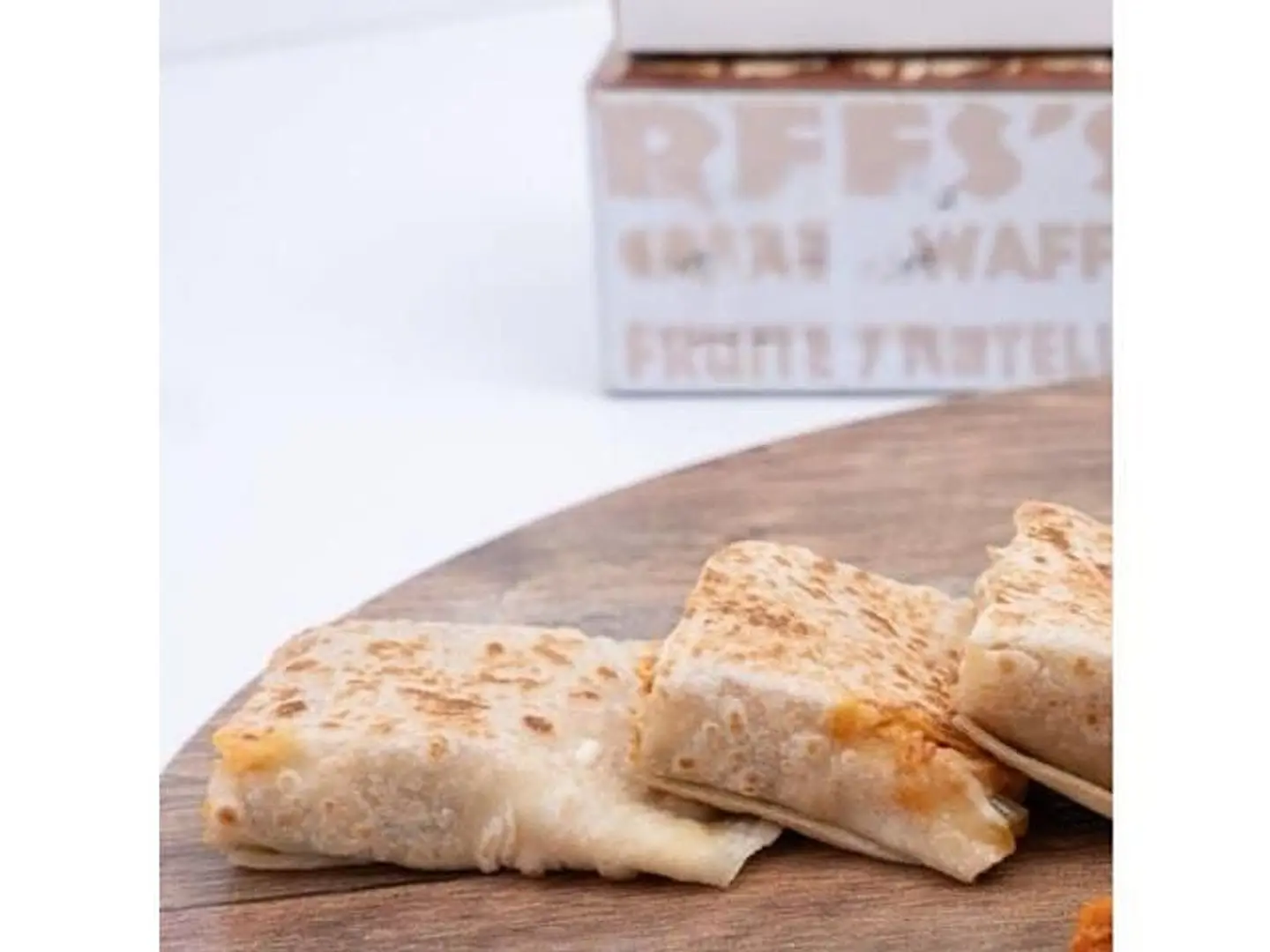 شباتي دجاج بالجبن