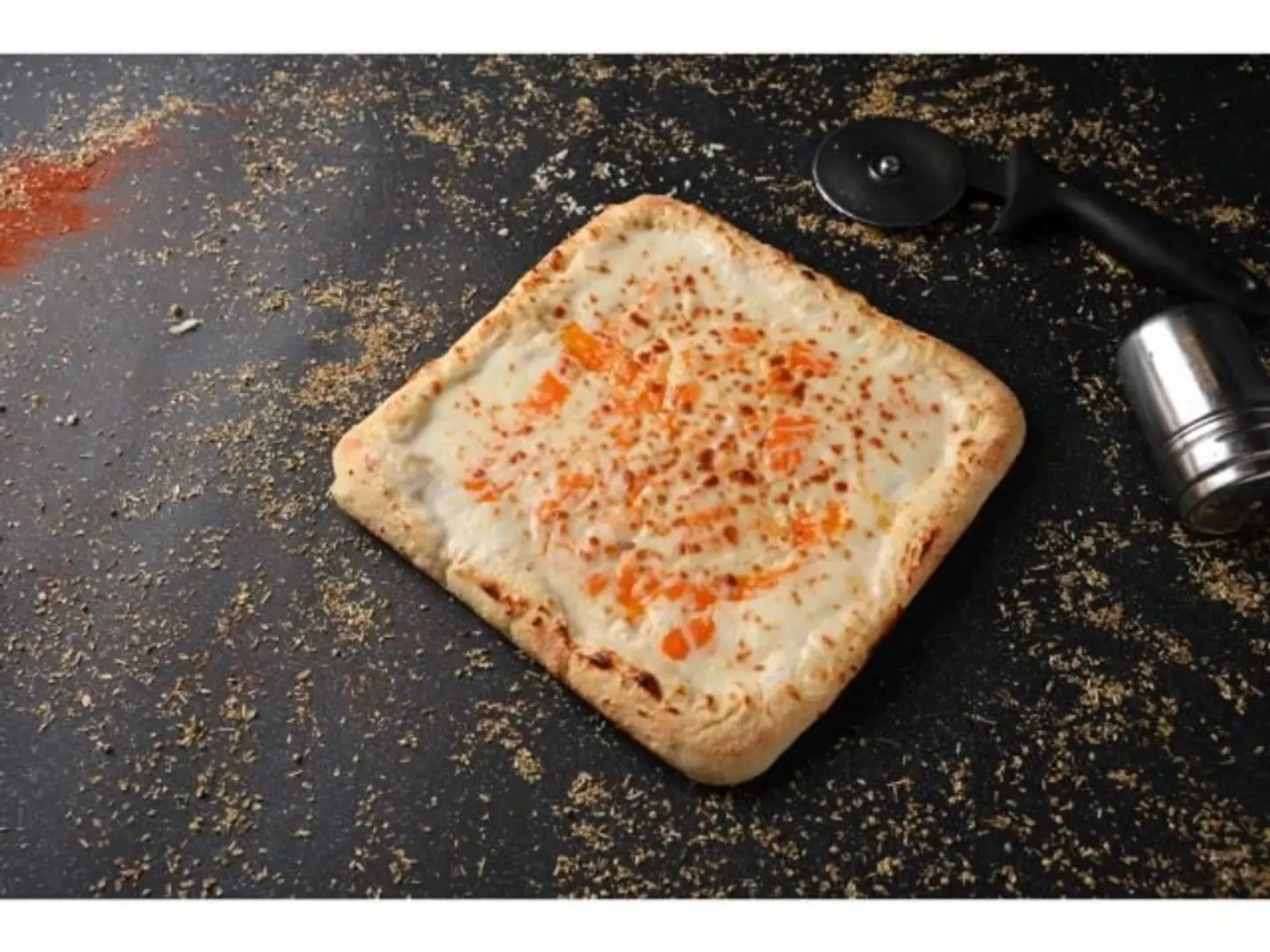 بيتزا هوت دوج صقلية