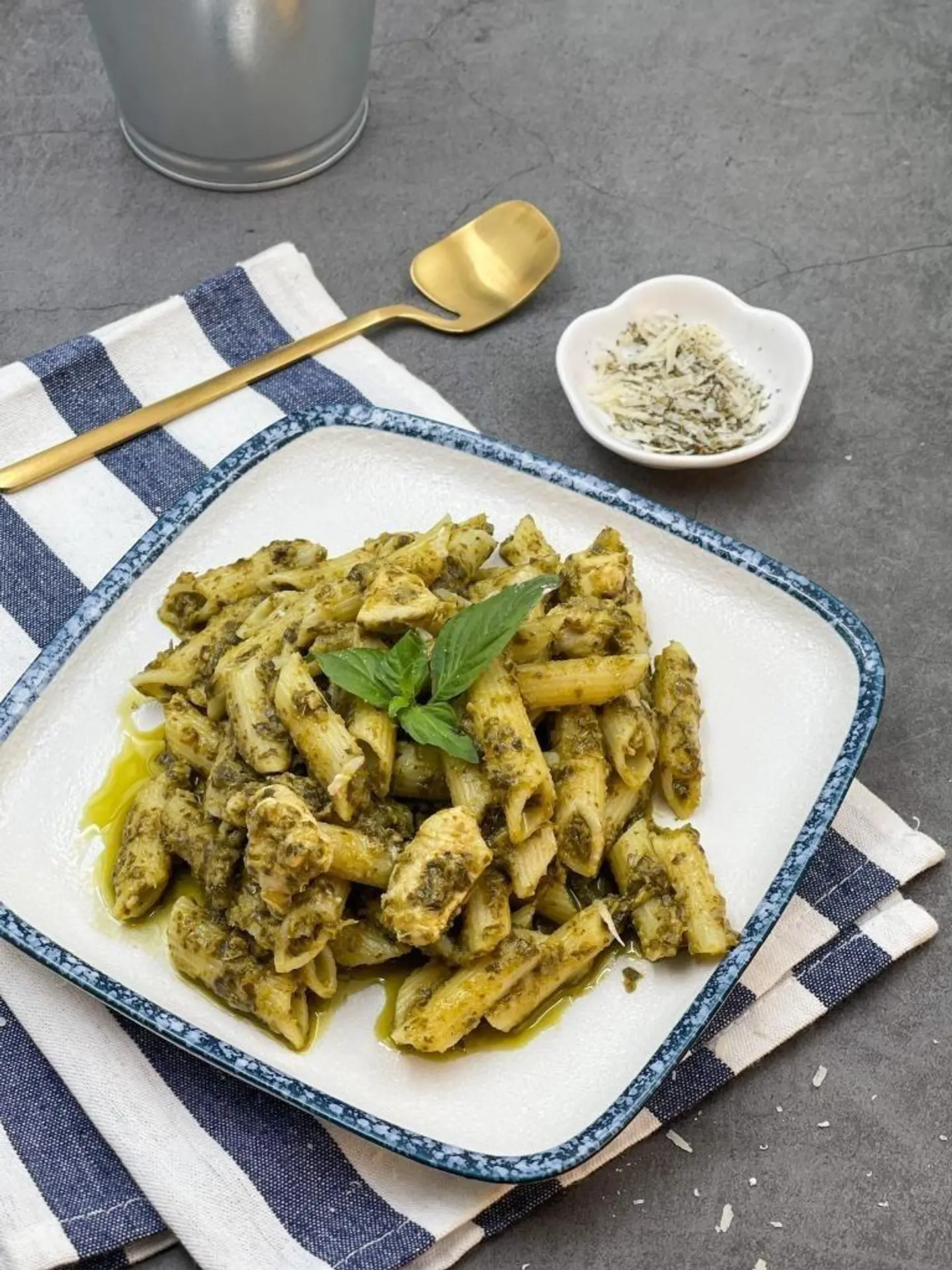Chicken Pesto