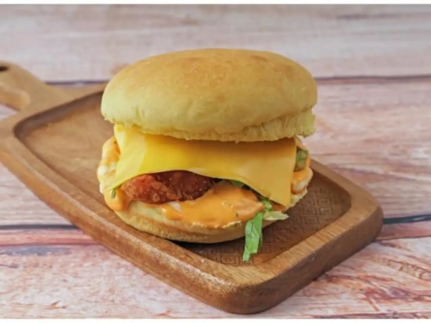 Spicy Zinger With Cheese