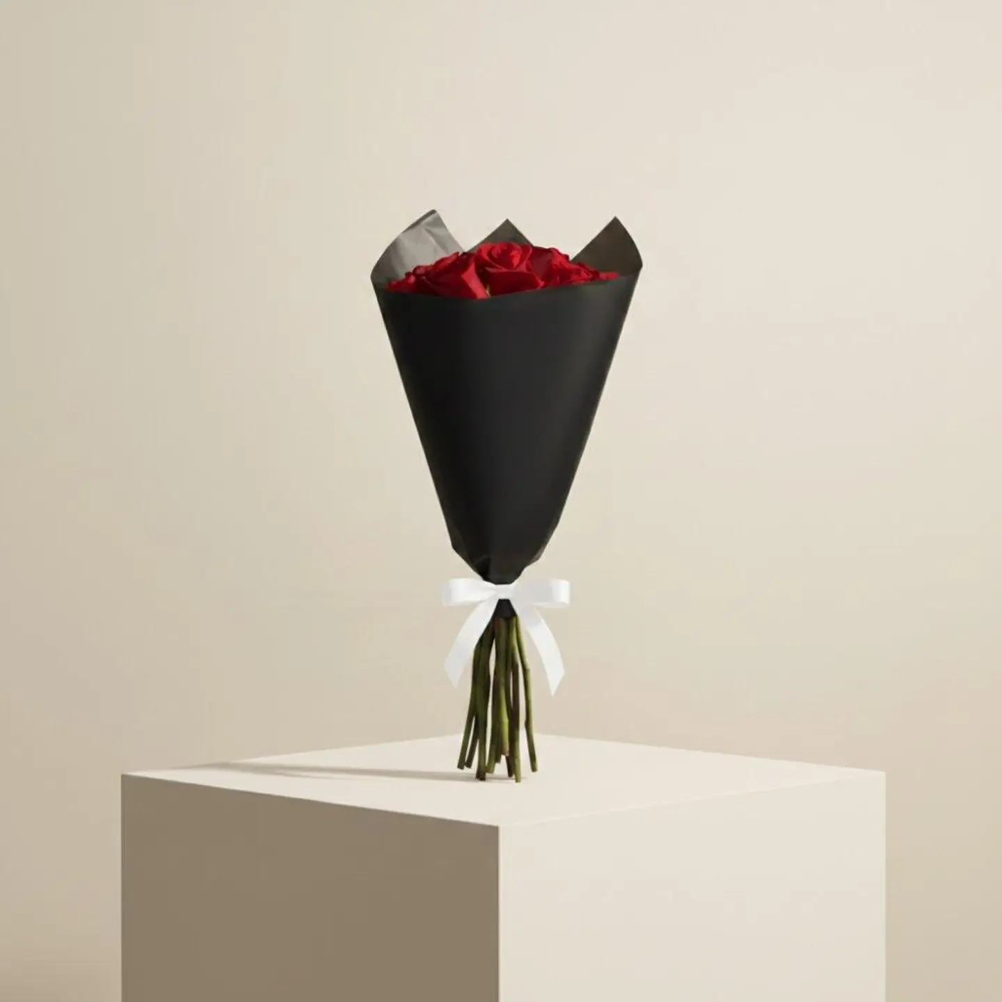 Classic Red Bouquet (12 Roses)