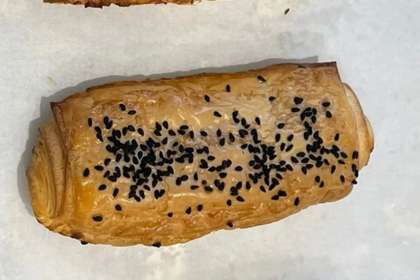 Puff Fingers With White Cheese Filling