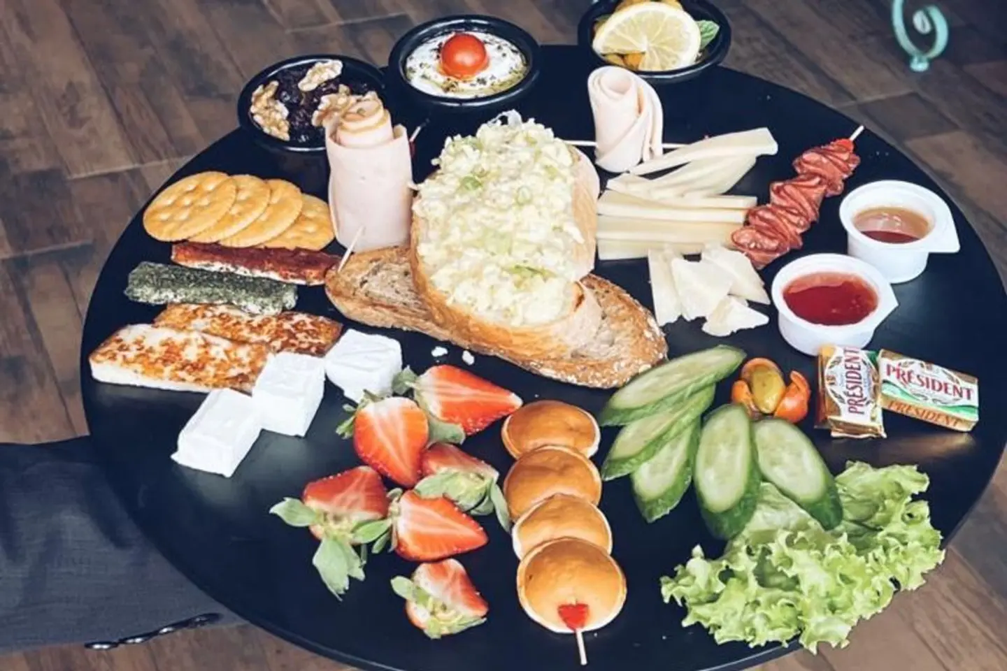 فطور كونتيننتال