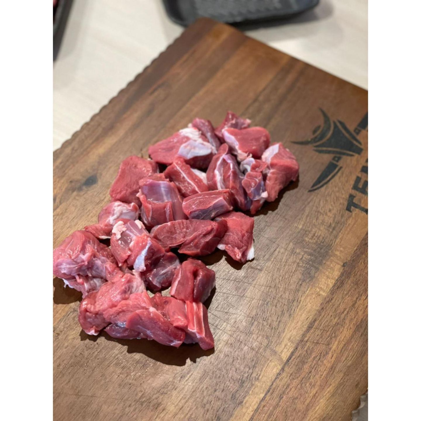 لحم مكعبات