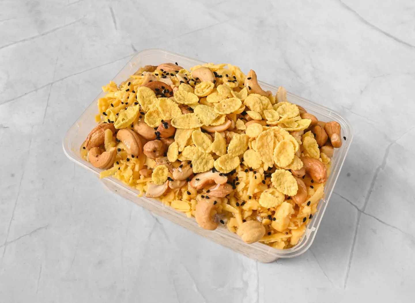 Royal Masoub With Cashew Large