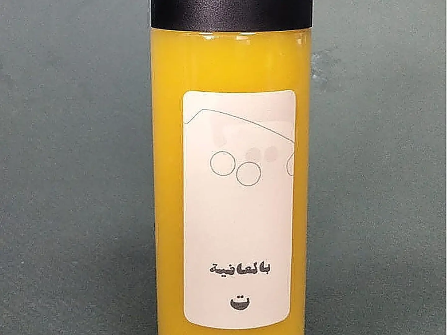 عصير برتقال طازج