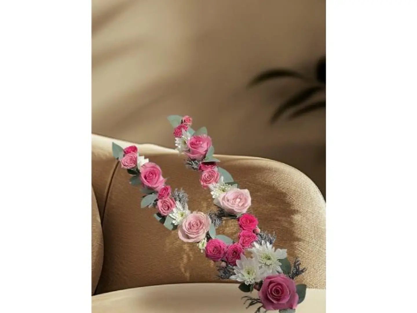 عقد انيق ولطيف