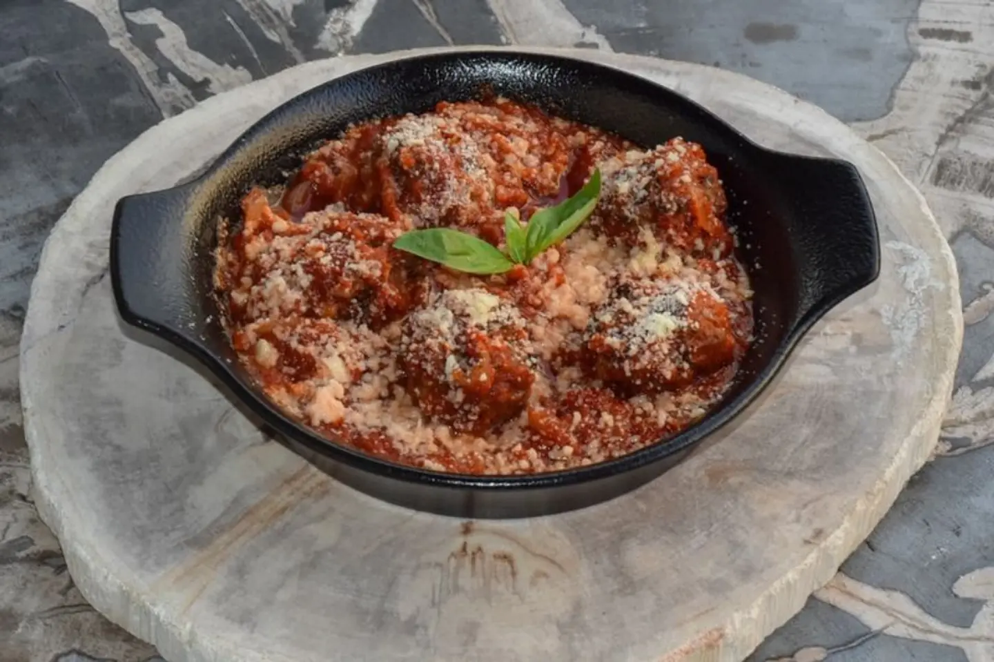 Meatballs With Buttermilk Tagine