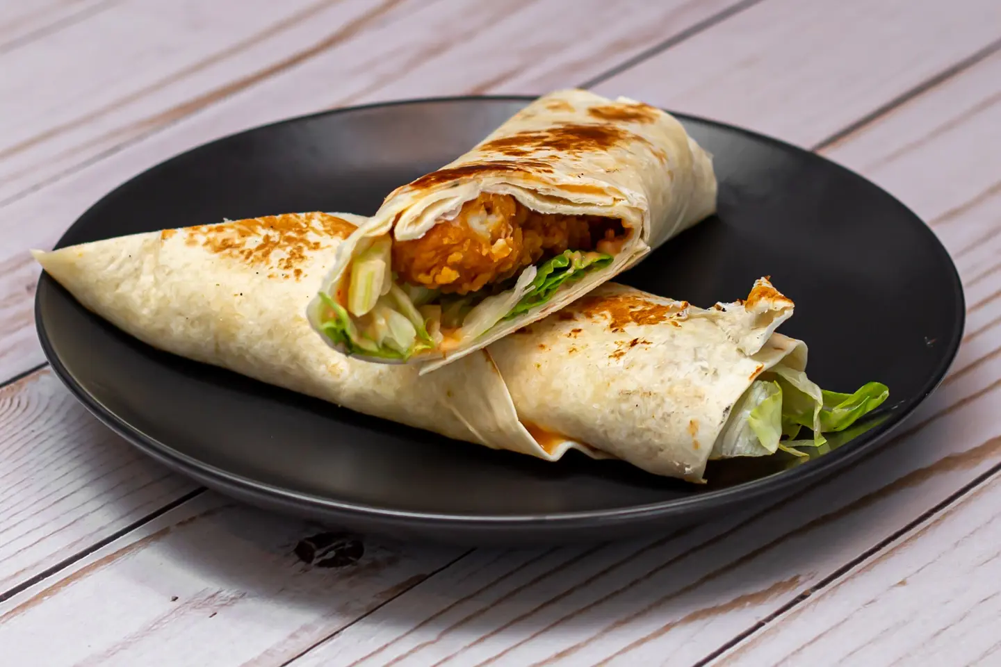 تورتيلا بالدجاج المقلي