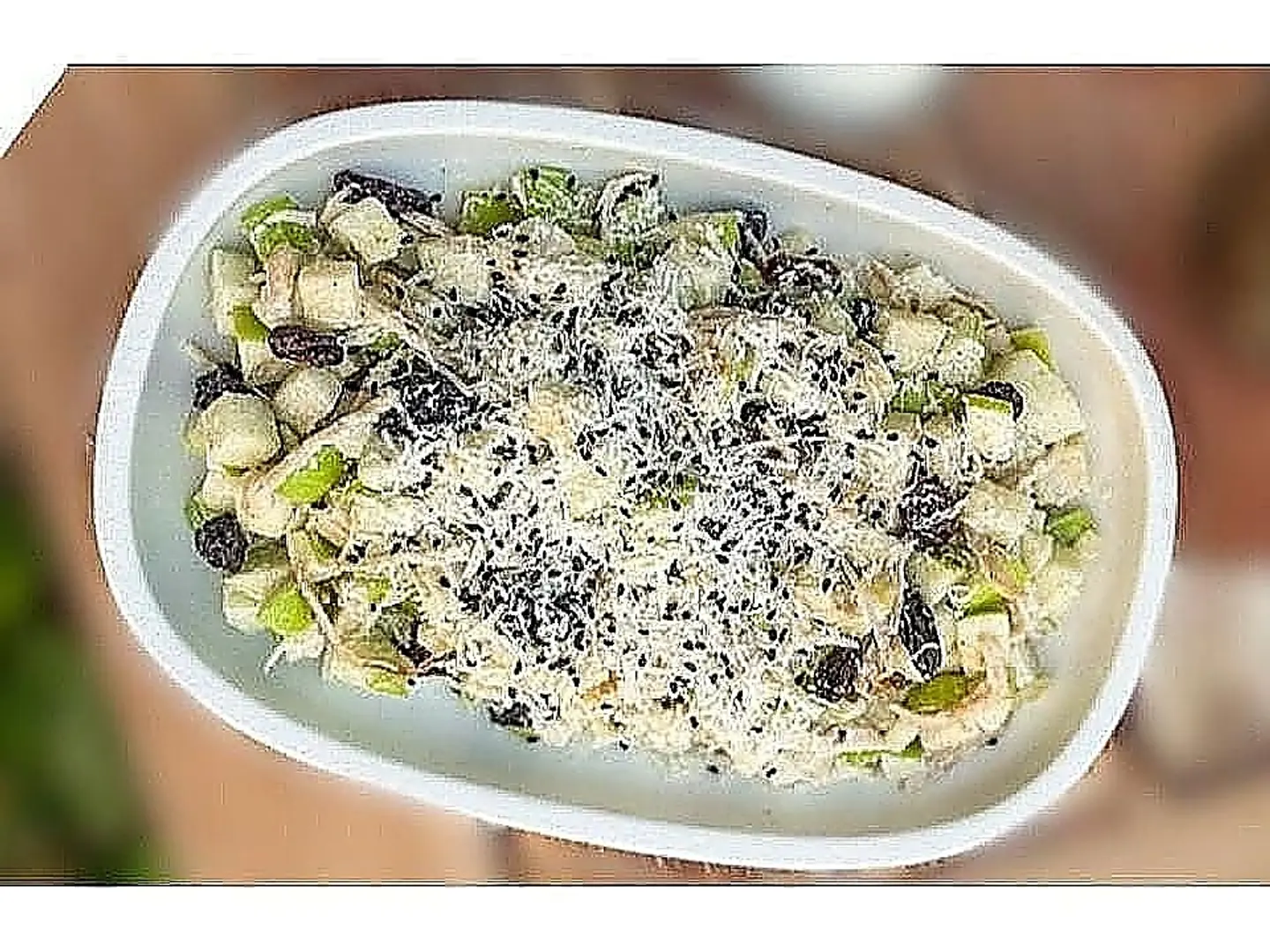 تفاح اخضر مع الدجاج المشوي مع البارميزان تشيز