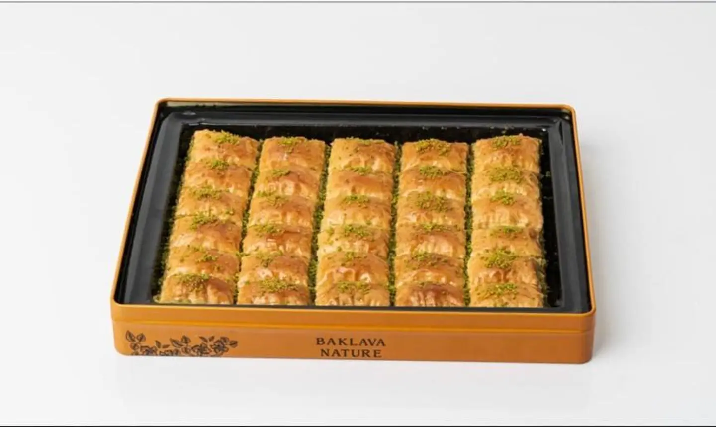 بقلاوة ناتشور كلاسيك كيير