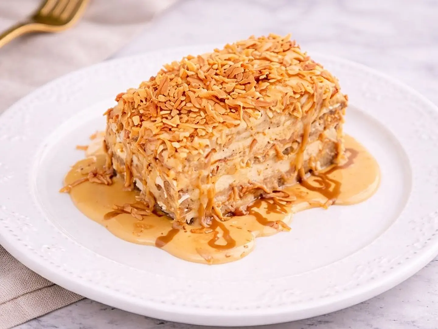 كرمبل كاروت كيك