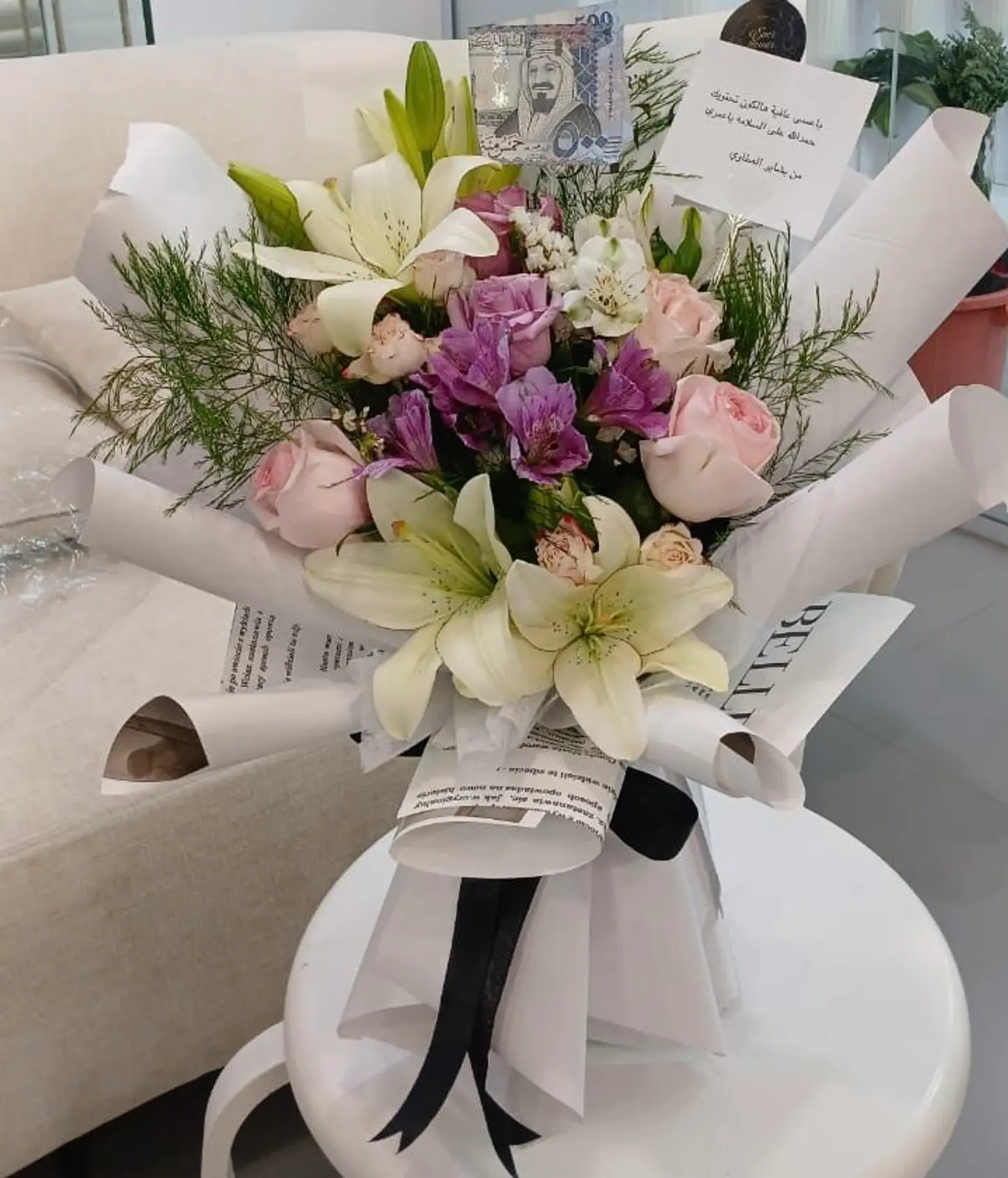 مزيج الأنوثة والجمال بألوان الهادئة